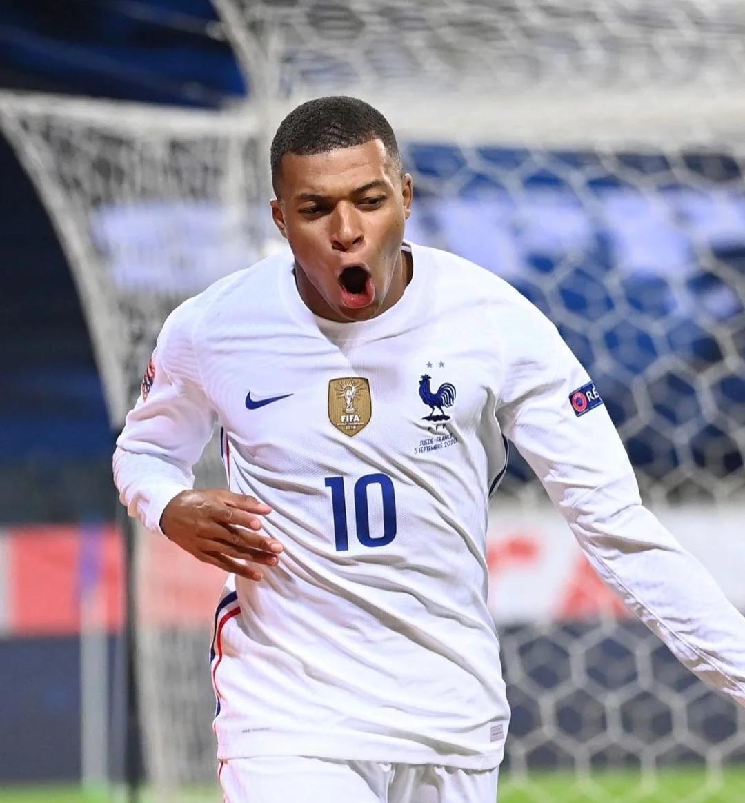 曼联临门一脚问题暴露（曼联把握机会能力短板显现）