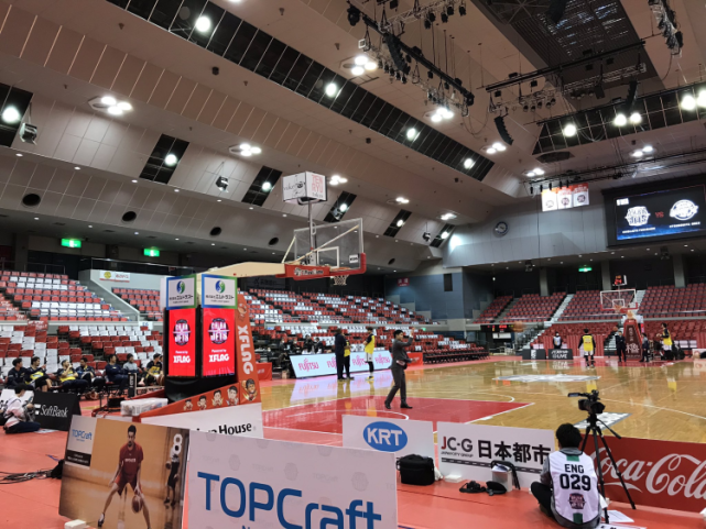 欧冠战报：皇马主场大胜国际米兰,（欧冠快讯：皇马主场狂胜国际米兰）