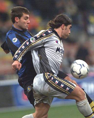 CBA球队战术分析：深圳队进攻策略,（深圳队进攻体系解析：CBA战术观察）